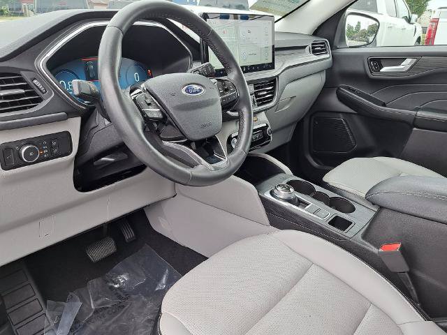 Certified 2023 Ford Escape Platinum AWD/4WD image 8