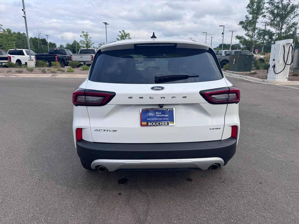 Certified 2025 Ford Escape Active AWD/4WD image 8