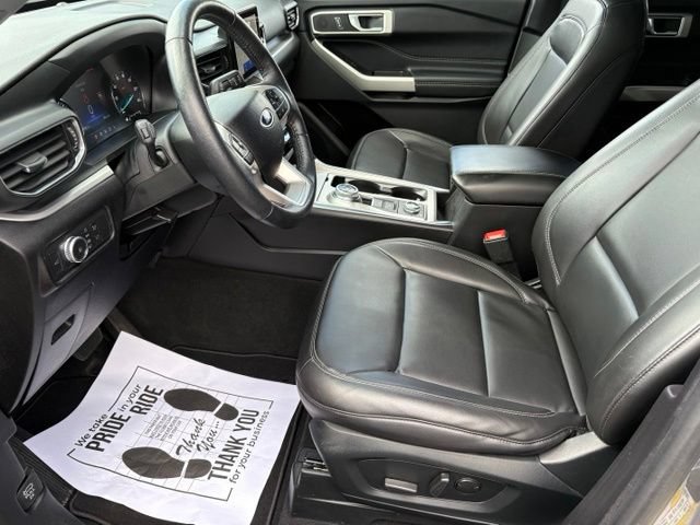 Certified 2022 Ford Explorer XLT w/ Equipment Group 202A AWD/4WD image 15