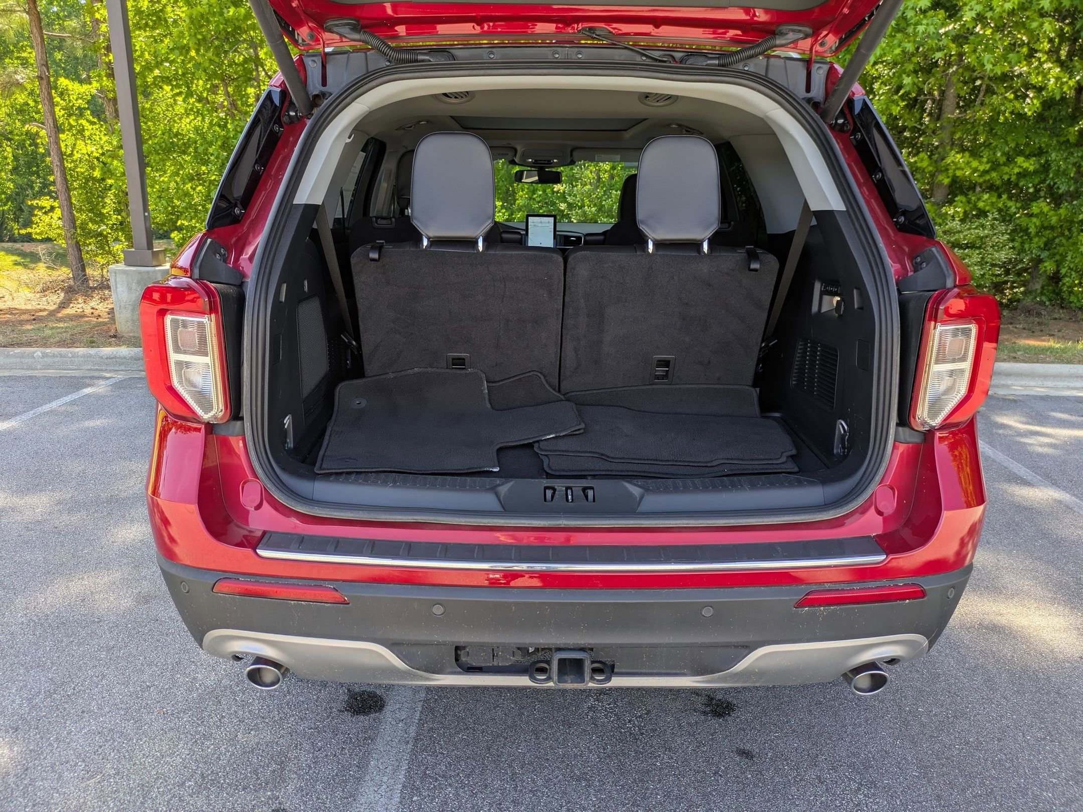 Certified 2024 Ford Explorer Limited w/ Limited Technology Package AWD/4WD image 33