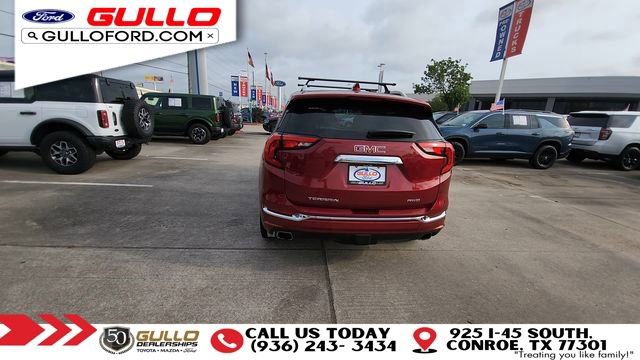 Used 2018 GMC Terrain Denali w/ LPO, 'HIT The Road' Package AWD/4WD image 7