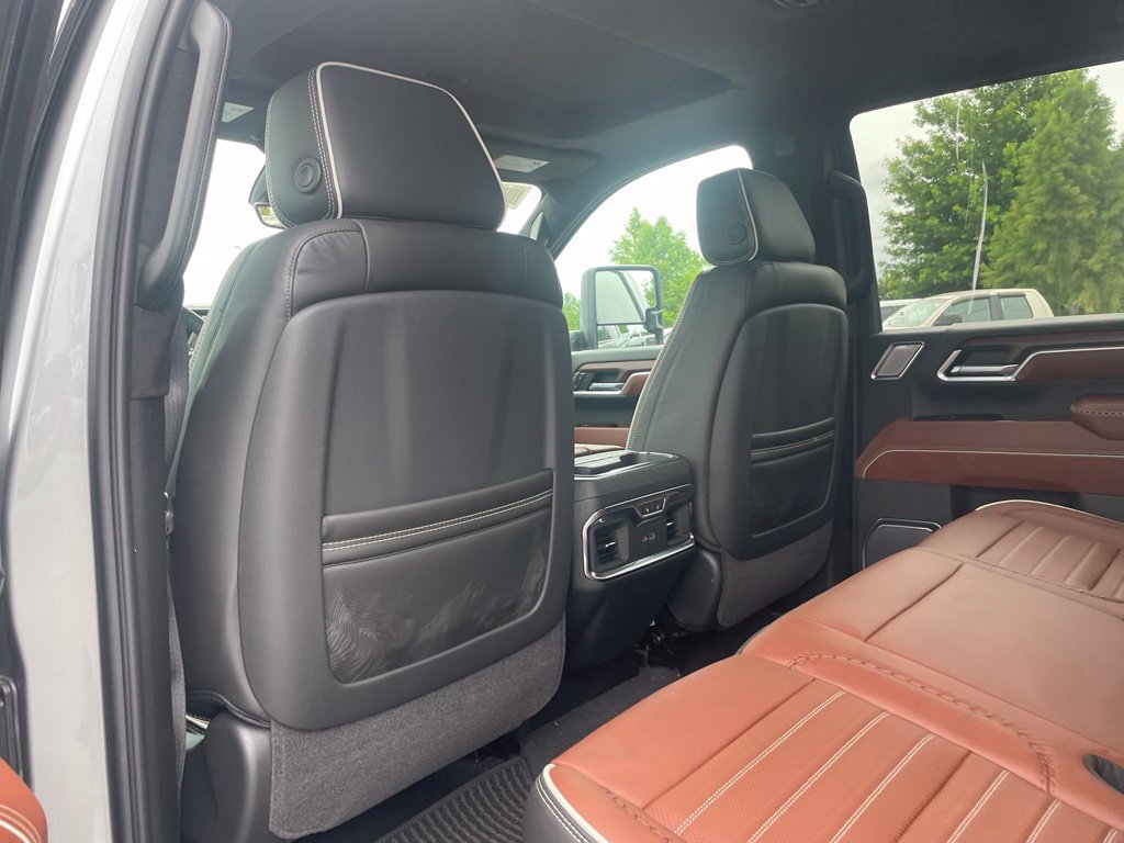 Used 2026 GMC Sierra 2500 Denali Ultimate AWD/4WD image 23