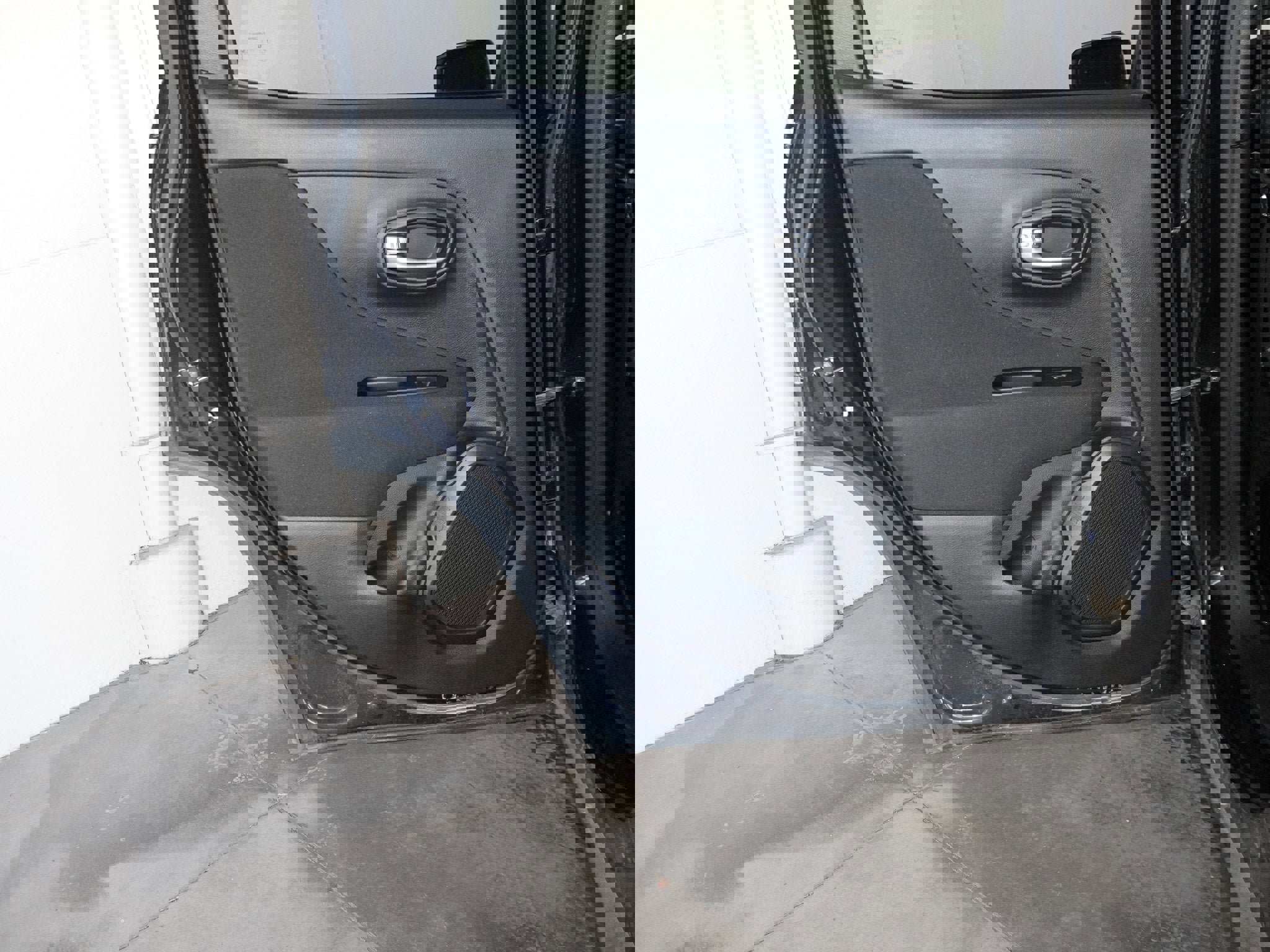 Used 2021 Jeep Renegade Latitude w/ Convenience Group image 37