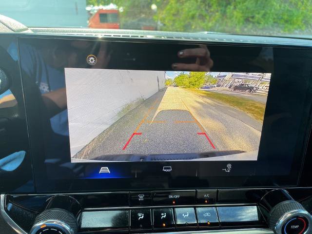 Used 2024 Chevrolet Colorado W/T w/ Advanced Trailering Package image 14