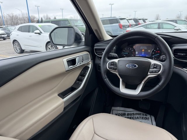 Certified 2023 Ford Explorer Limited image 16