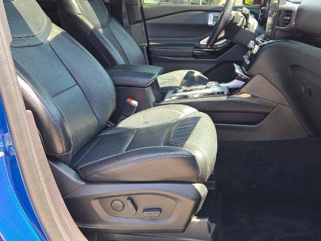 Certified 2023 Ford Explorer ST w/ Equipment Group 401A AWD/4WD image 6
