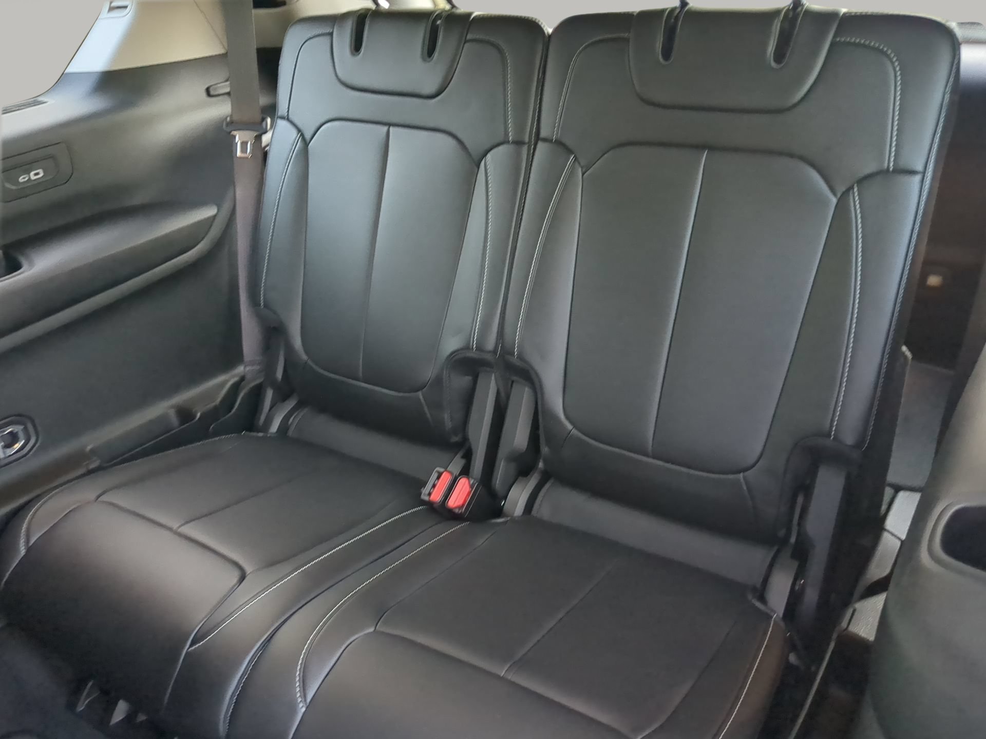 Used 2021 Jeep Grand Cherokee L Limited AWD/4WD image 55