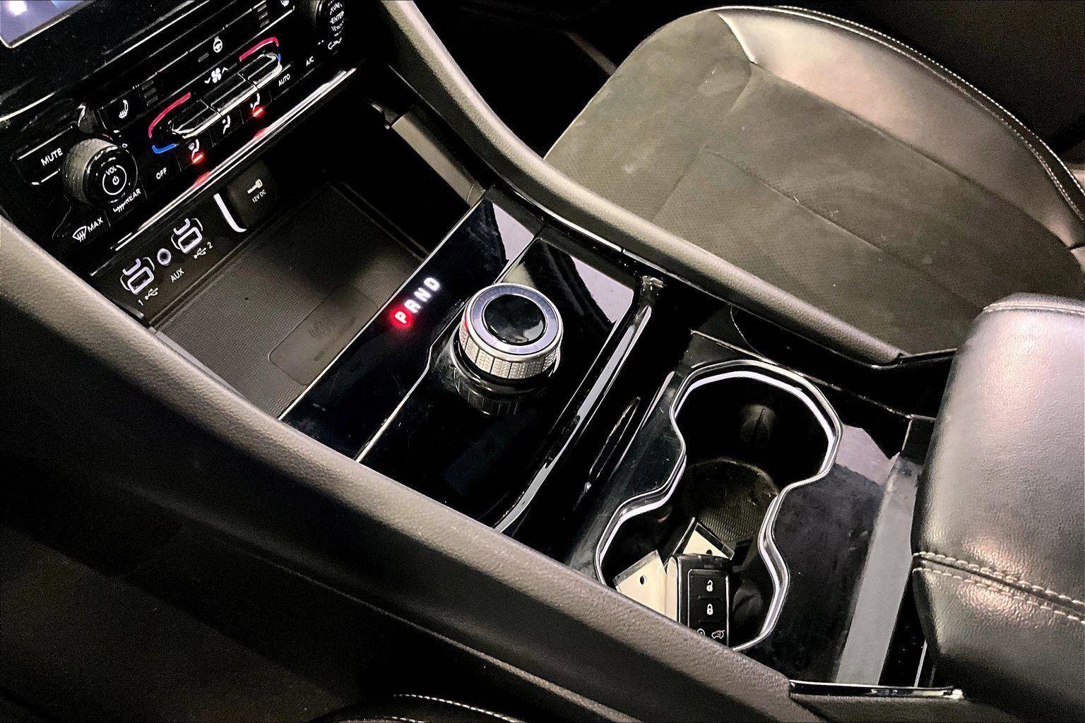 Used 2023 Jeep Grand Cherokee Altitude image 16