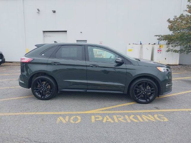 Certified 2024 Ford Edge ST w/ Equipment Group 401A AWD/4WD image 9