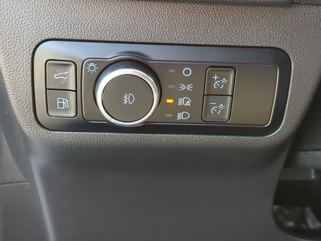Certified 2024 Ford Escape ST-Line Select AWD/4WD image 18