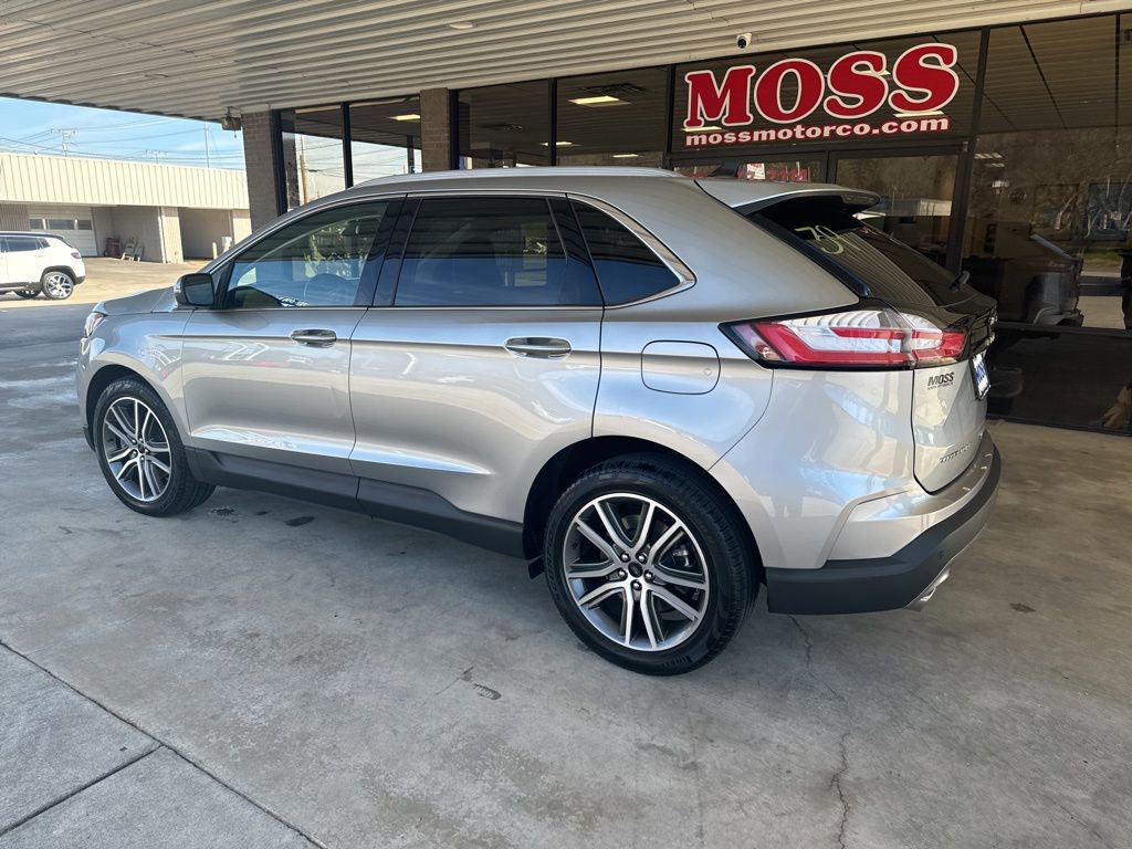 Certified 2024 Ford Edge Titanium w/ Equipment Group 301A image 3