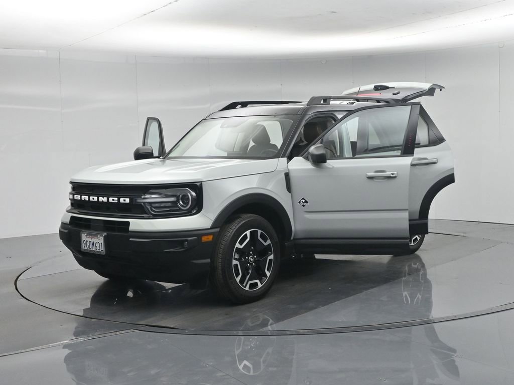 Certified 2023 Ford Bronco Sport Outer Banks w/ Tech Package AWD/4WD image 34