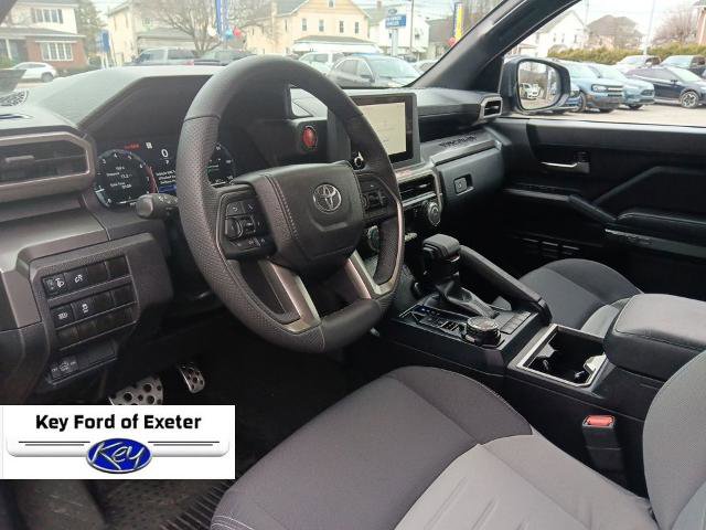 Used 2025 Toyota Tacoma TRD Sport image 27