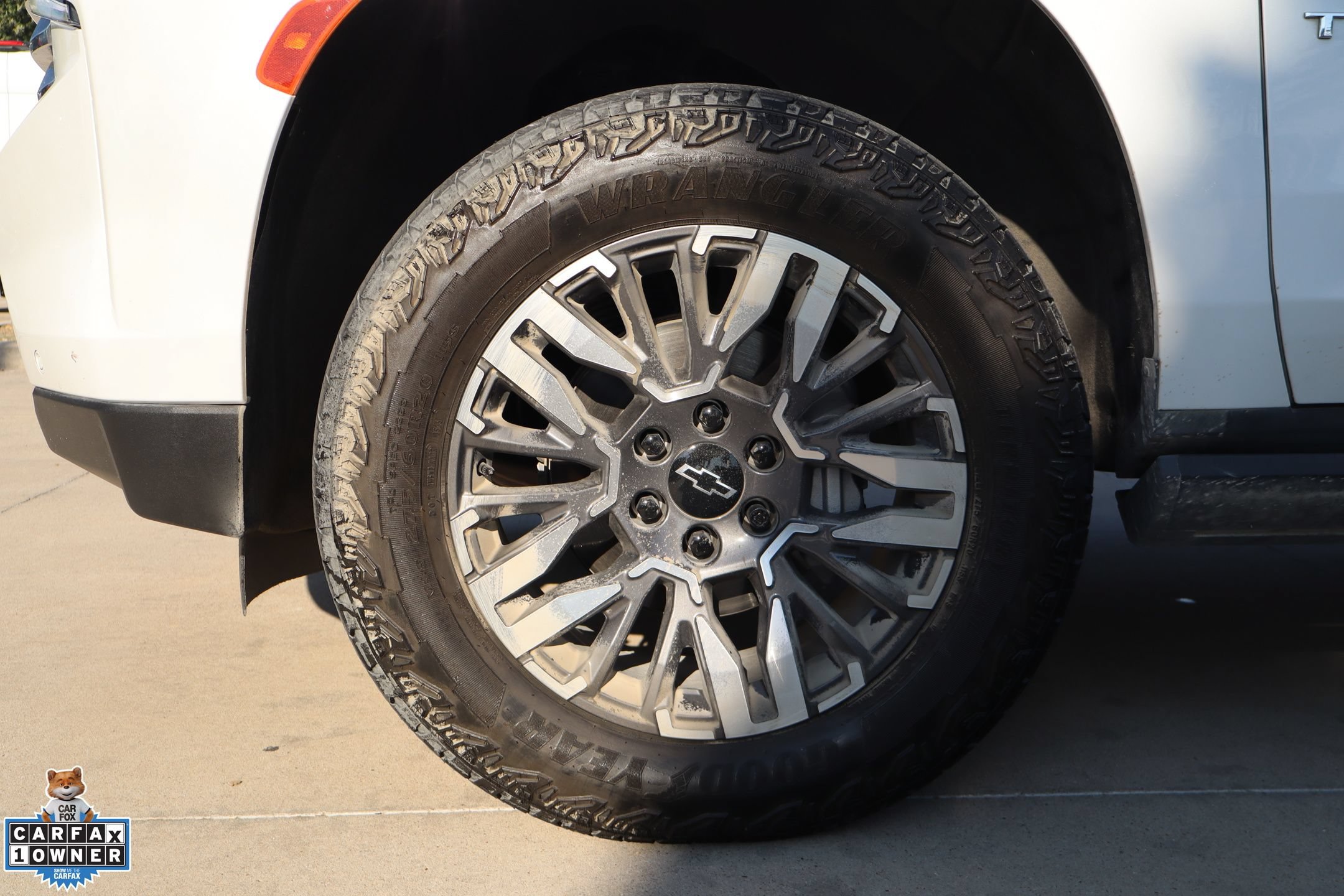 Used 2024 Chevrolet Tahoe High Country AWD/4WD image 10
