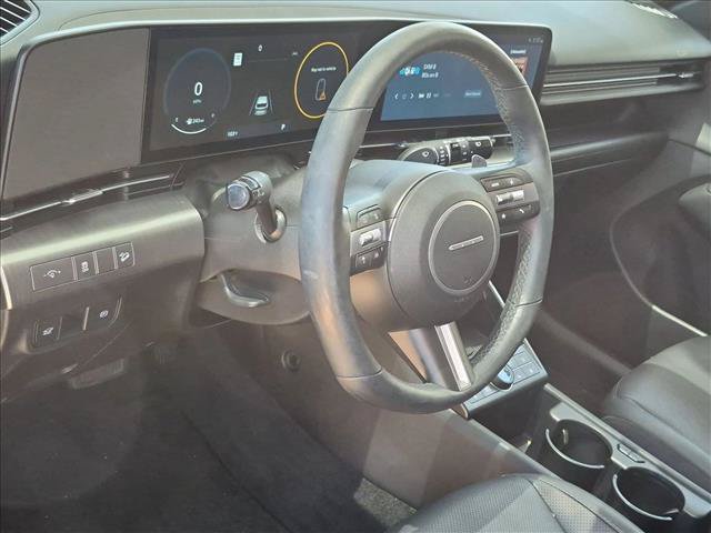 Used 2024 Hyundai Kona Limited AWD/4WD image 10