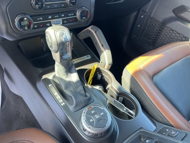 Certified 2024 Ford Bronco Outer Banks AWD/4WD image 16
