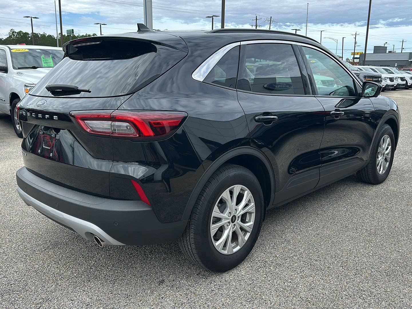 Certified 2024 Ford Escape Active w/ Tech Pack #2 image 9