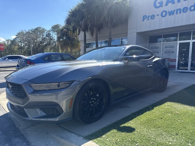 Certified 2025 Ford Mustang Premium RWD image 9