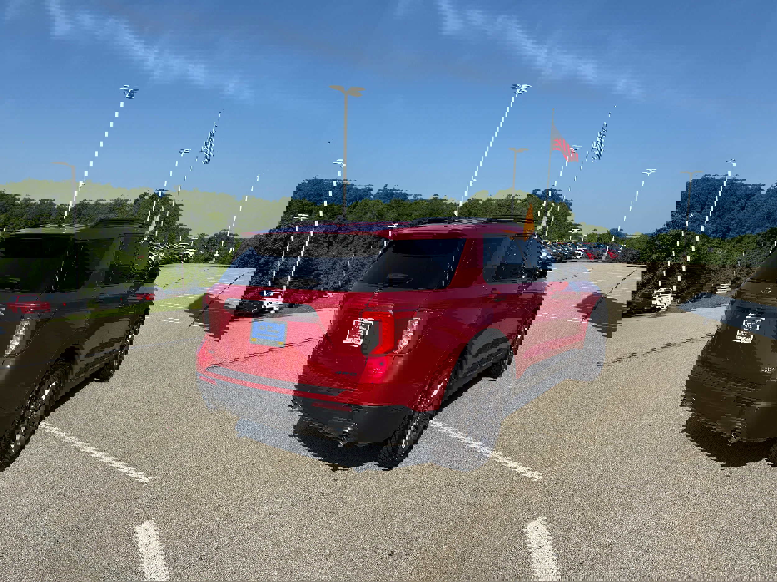 Certified 2023 Ford Explorer XLT w/ Equipment Group 202A image 3