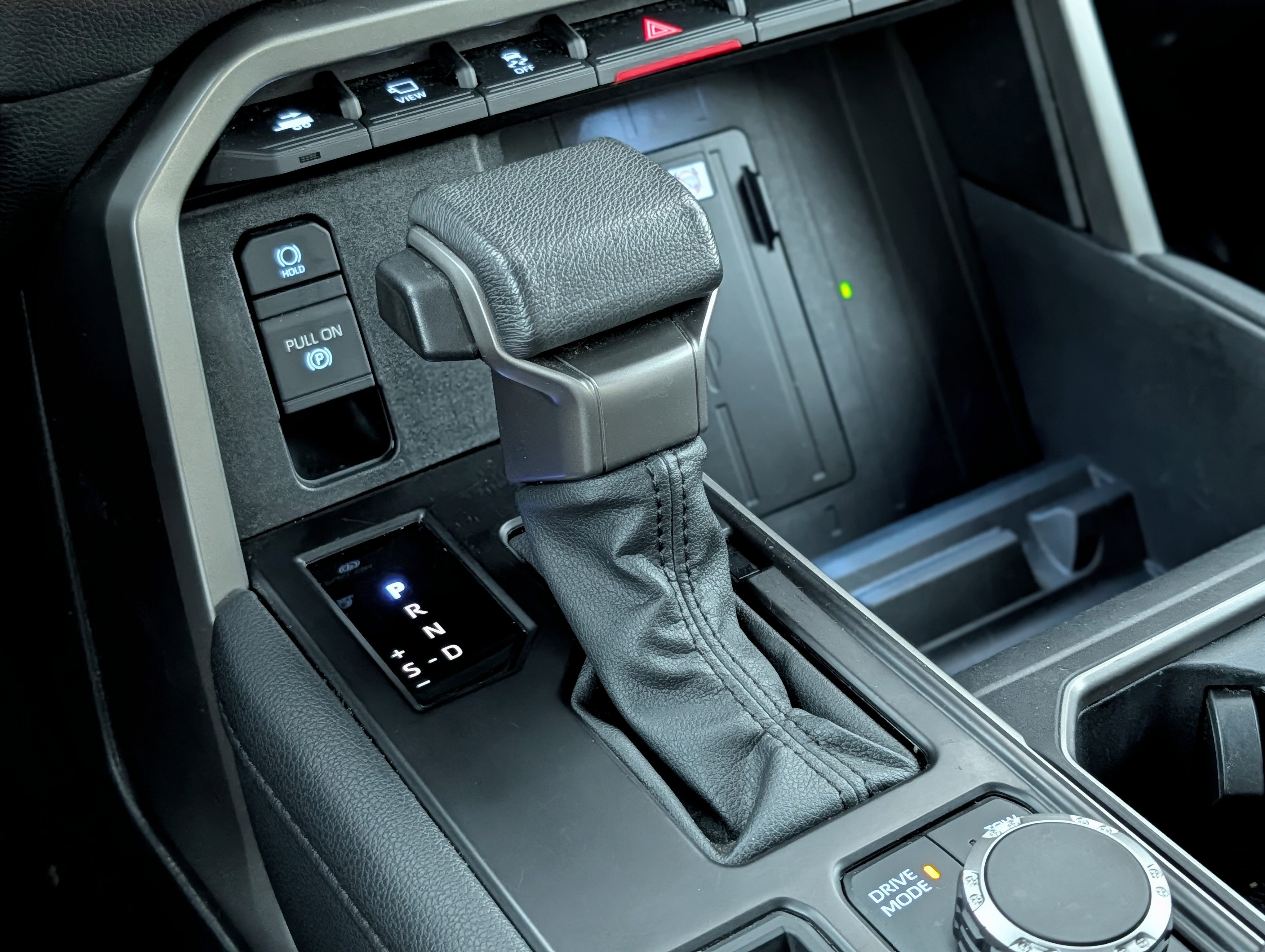 Used 2023 Toyota Tundra Limited image 18