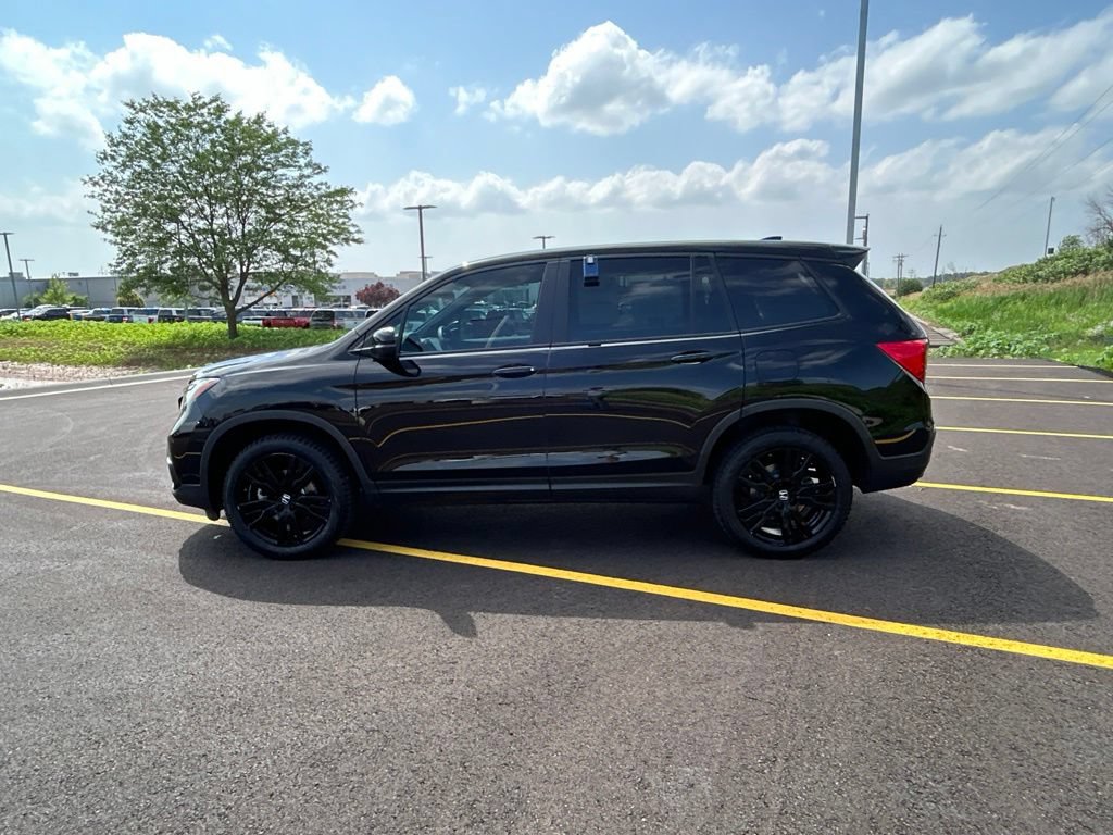 Used 2021 Honda Passport Sport image 10
