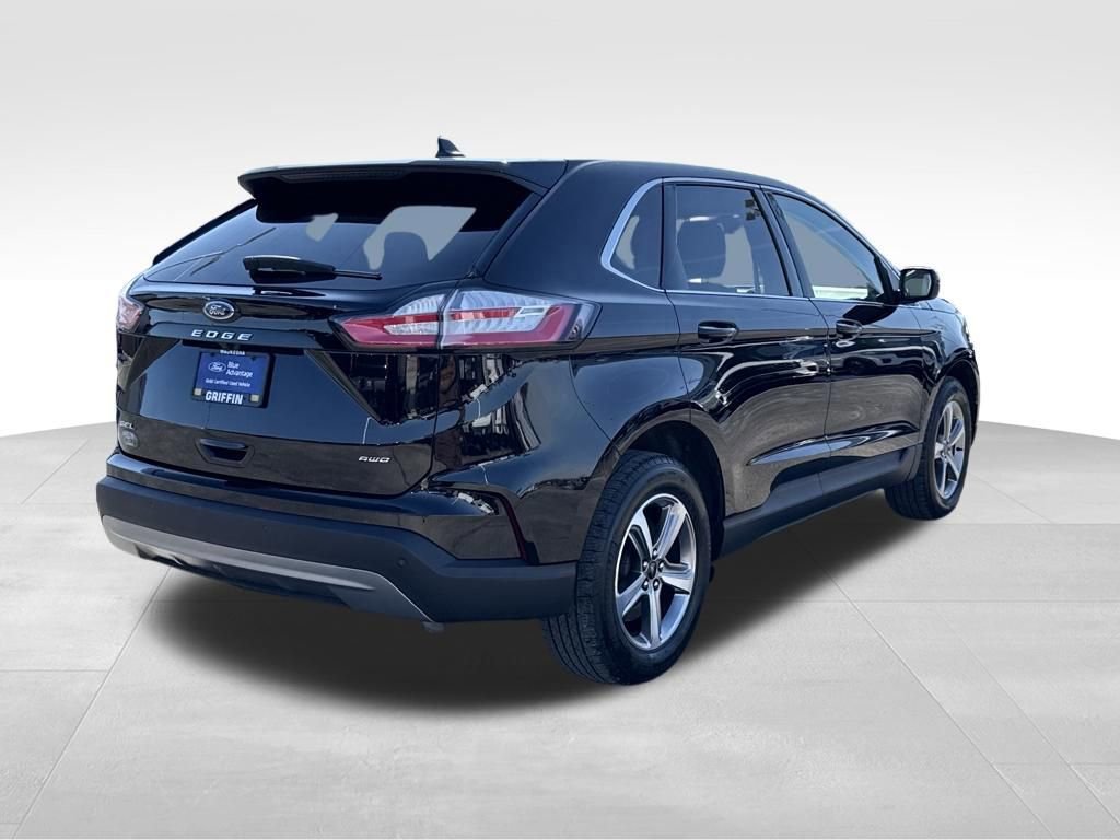Certified 2024 Ford Edge SEL w/ Convenience Package image 2
