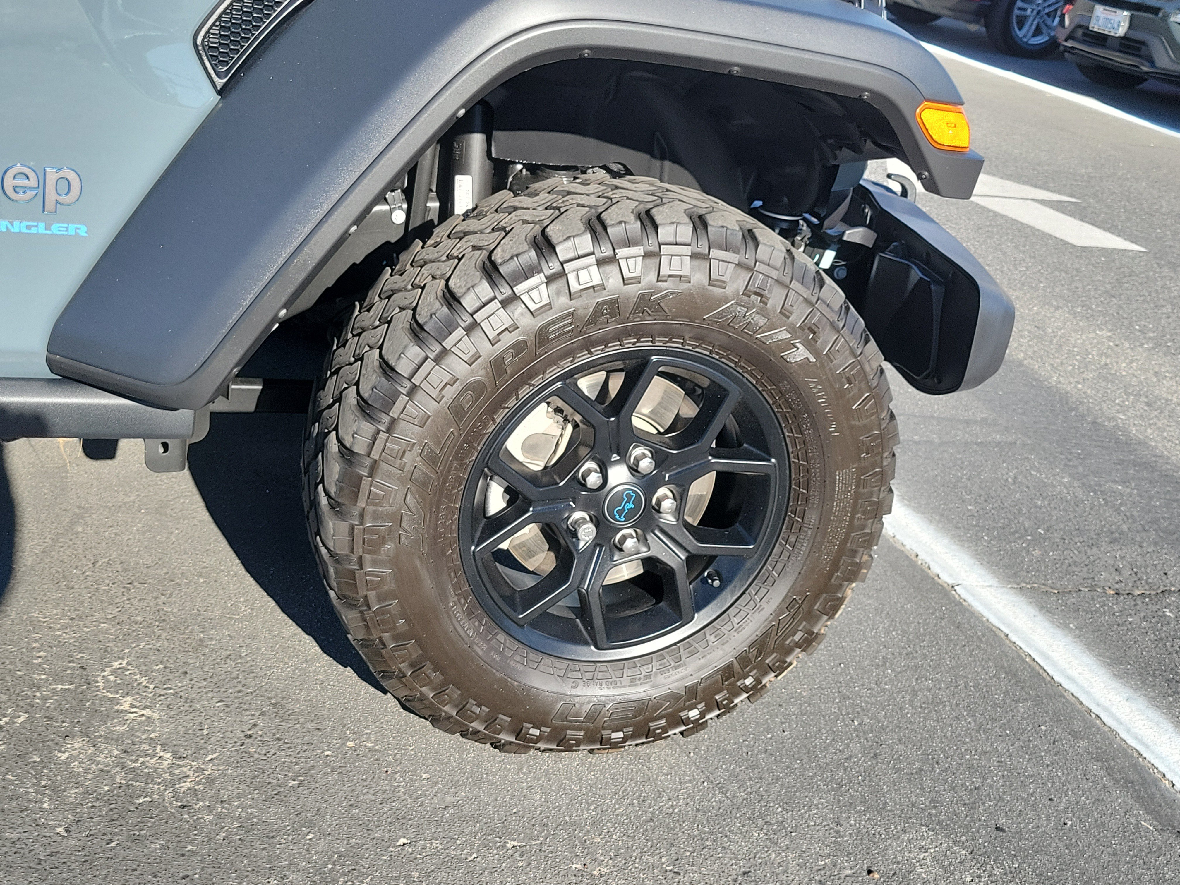 Used 2025 Jeep Wrangler Unlimited Sport S 4xe AWD/4WD image 13