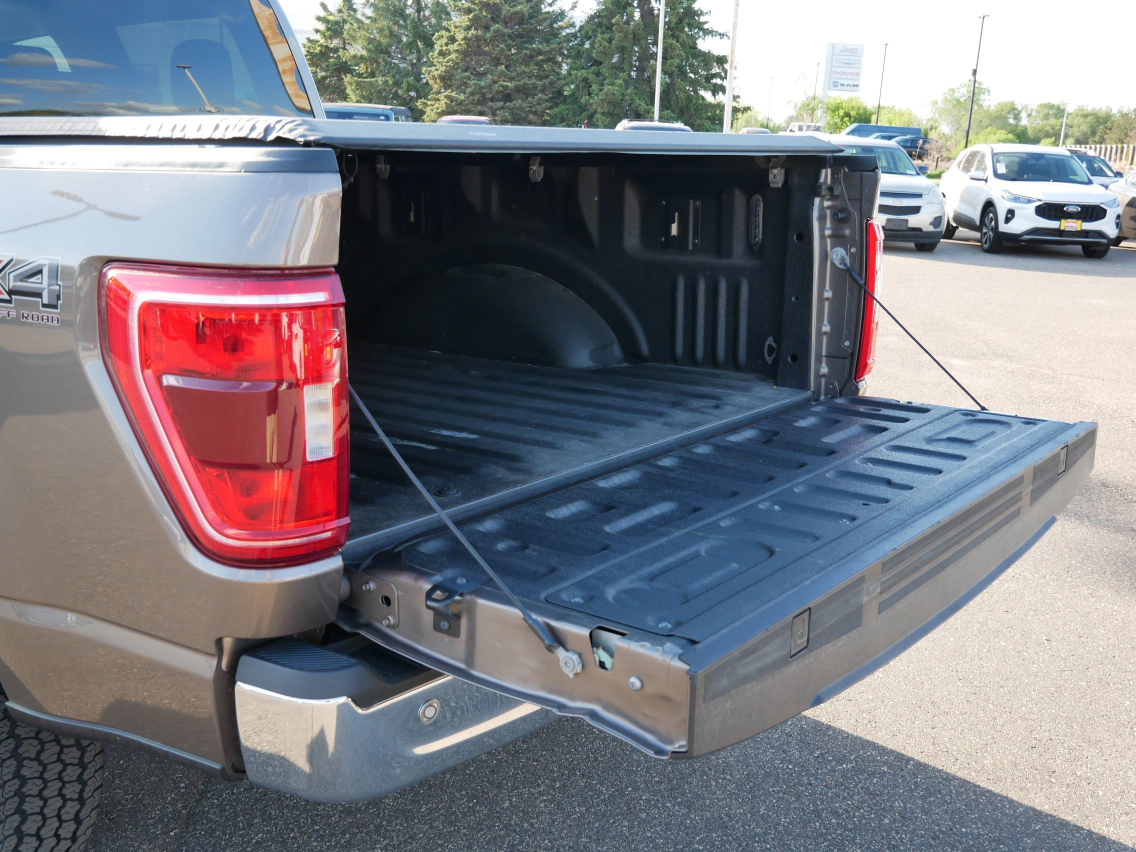 Certified 2021 Ford F150 XLT w/ Equipment Group 302A High AWD/4WD image 18