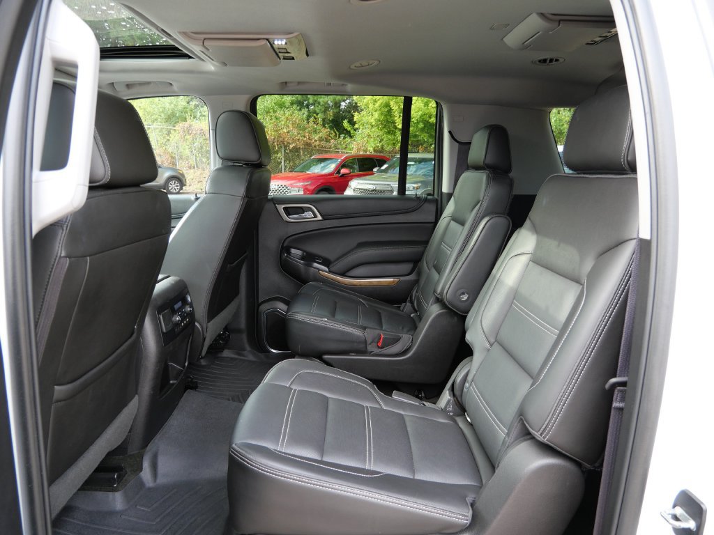 Used 2017 GMC Yukon XL Denali w/ Open Road Package AWD/4WD image 20