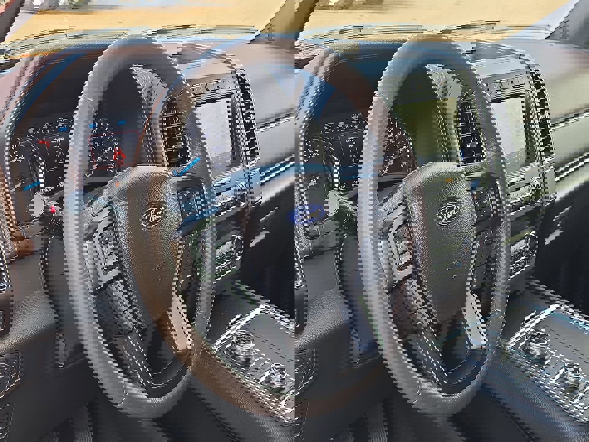 Certified 2020 Ford Expedition Max King Ranch w/ Cargo Package image 14