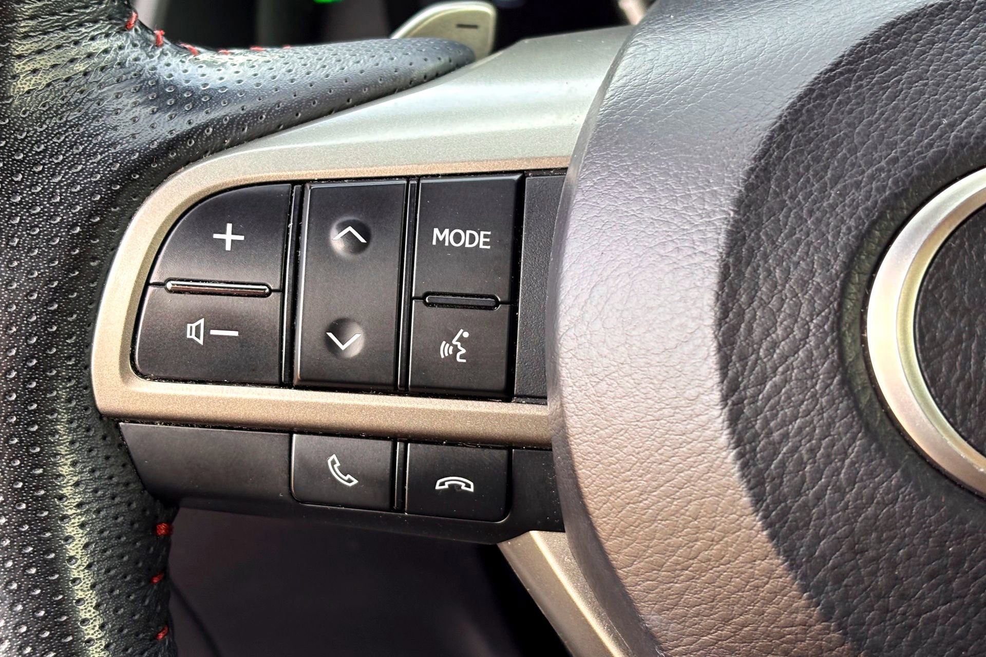 Used 2022 Lexus RX 350 F Sport image 12