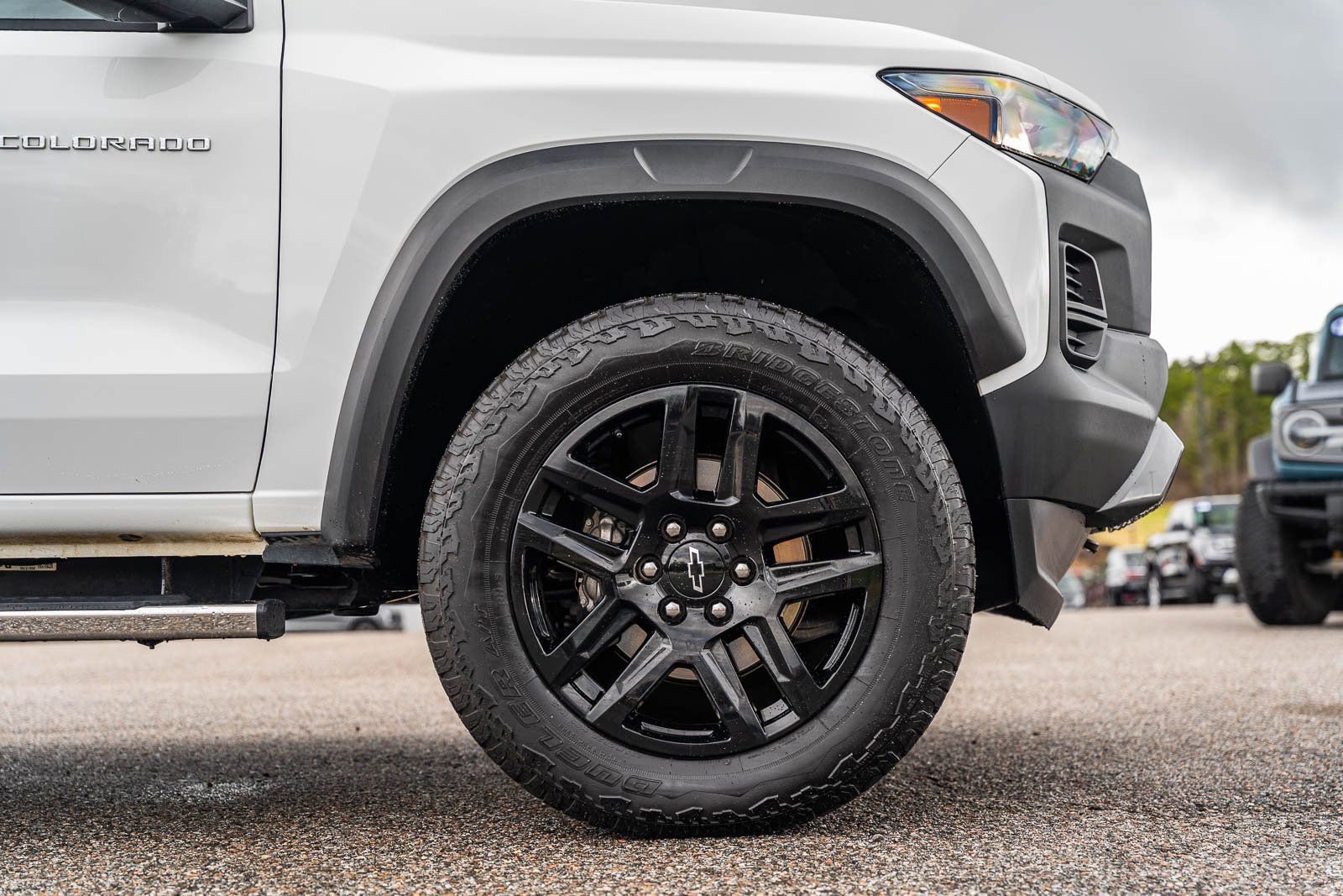 Used 2024 Chevrolet Colorado Trail Boss w/ Technology Package image 9