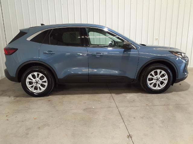 Certified 2023 Ford Escape Active AWD/4WD image 24