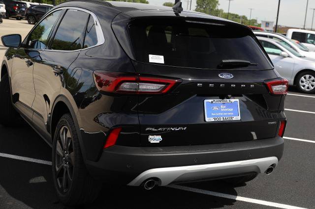 Certified 2025 Ford Escape Platinum AWD/4WD image 14