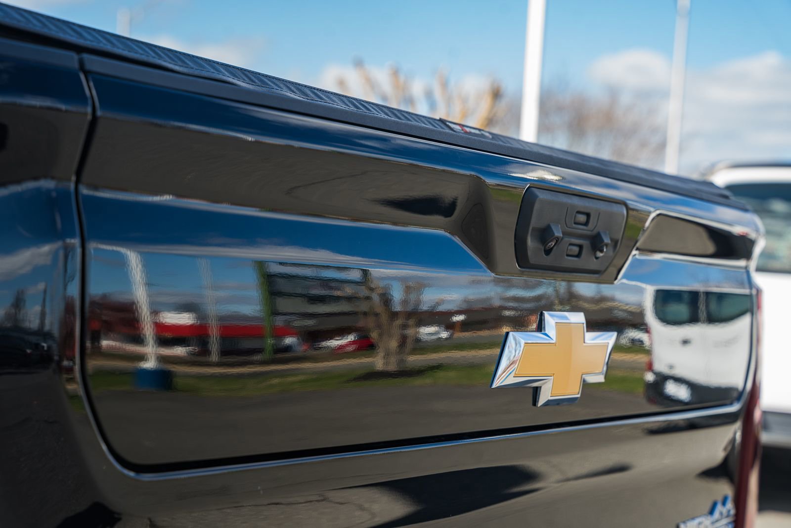 Used 2024 Chevrolet Silverado 3500 High Country w/ High Country Premium Package image 11