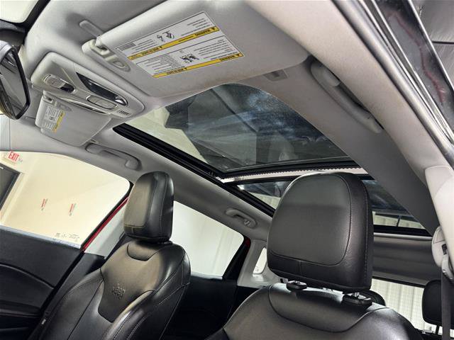 Used 2019 Jeep Compass Limited w/ Safety & Security Group AWD/4WD image 33