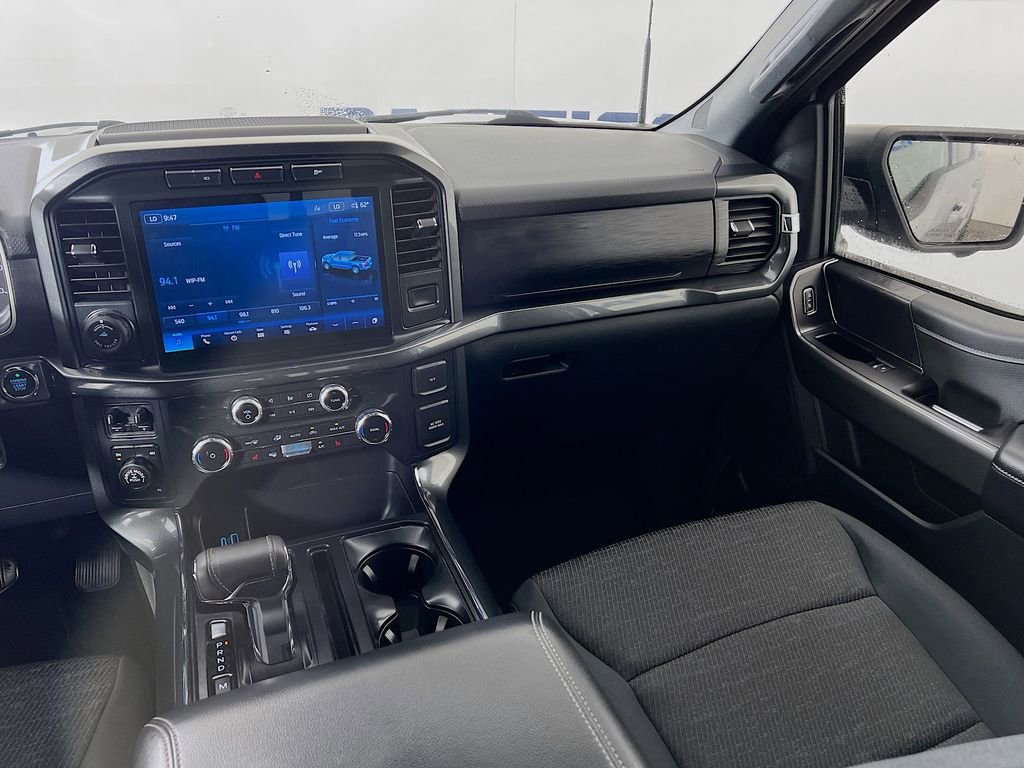 Certified 2022 Ford F150 XLT w/ Equipment Group 302A High image 28