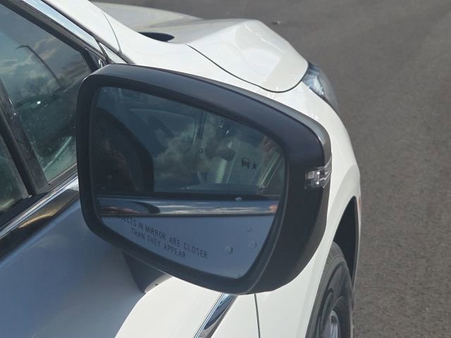 Used 2024 Buick Enclave Premium image 10