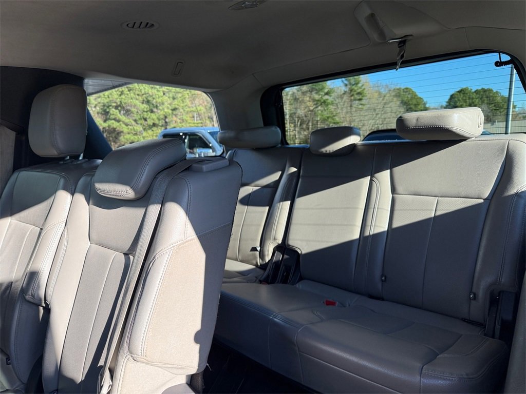 Certified 2019 Ford Expedition XLT w/ Equipment Group 202A image 18
