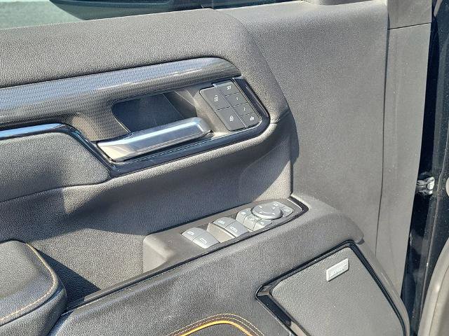 Used 2024 GMC Sierra 2500 AT4 w/ AT4 Premium Plus Package AWD/4WD image 22