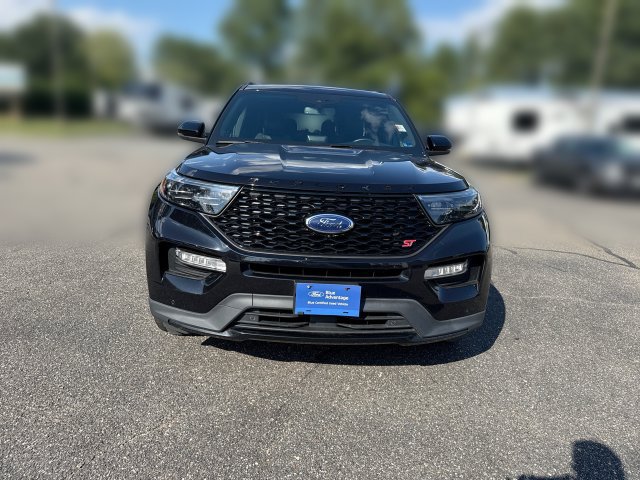 Certified 2023 Ford Explorer ST w/ Equipment Group 401A AWD/4WD image 3