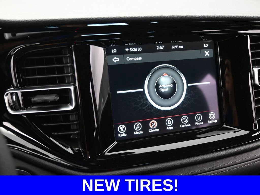 Used 2024 Dodge Durango SXT w/ 3rd Row Seating Group image 26