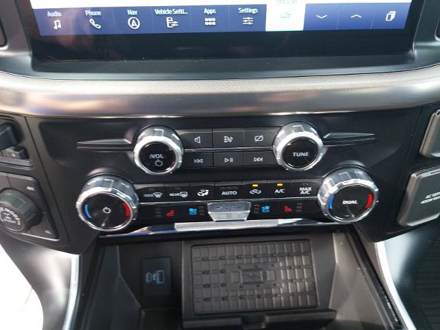Certified 2023 Ford F150 Raptor w/ Raptor Carbon Fiber Package AWD/4WD image 30