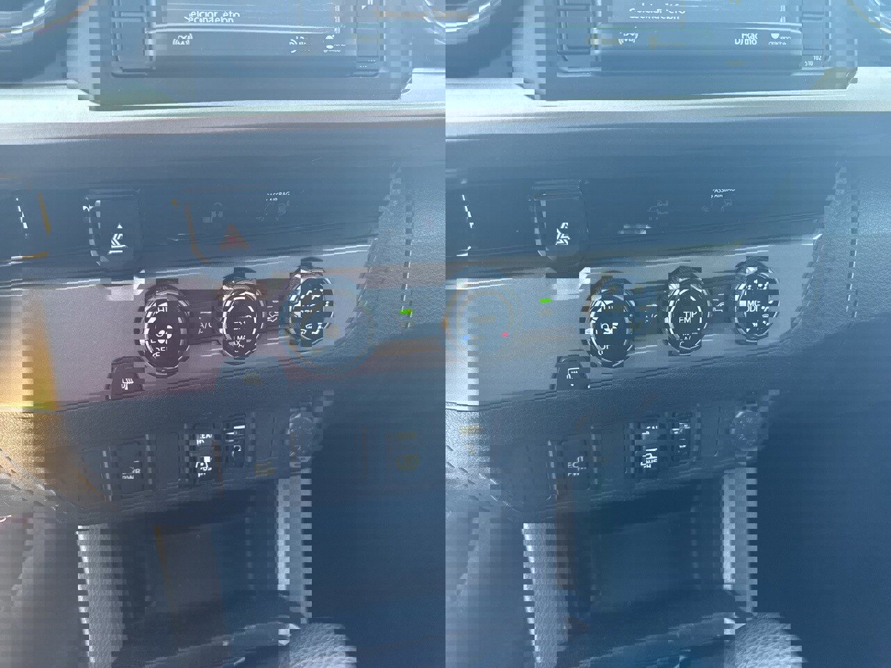 Used 2018 Toyota Tacoma SR5 image 14