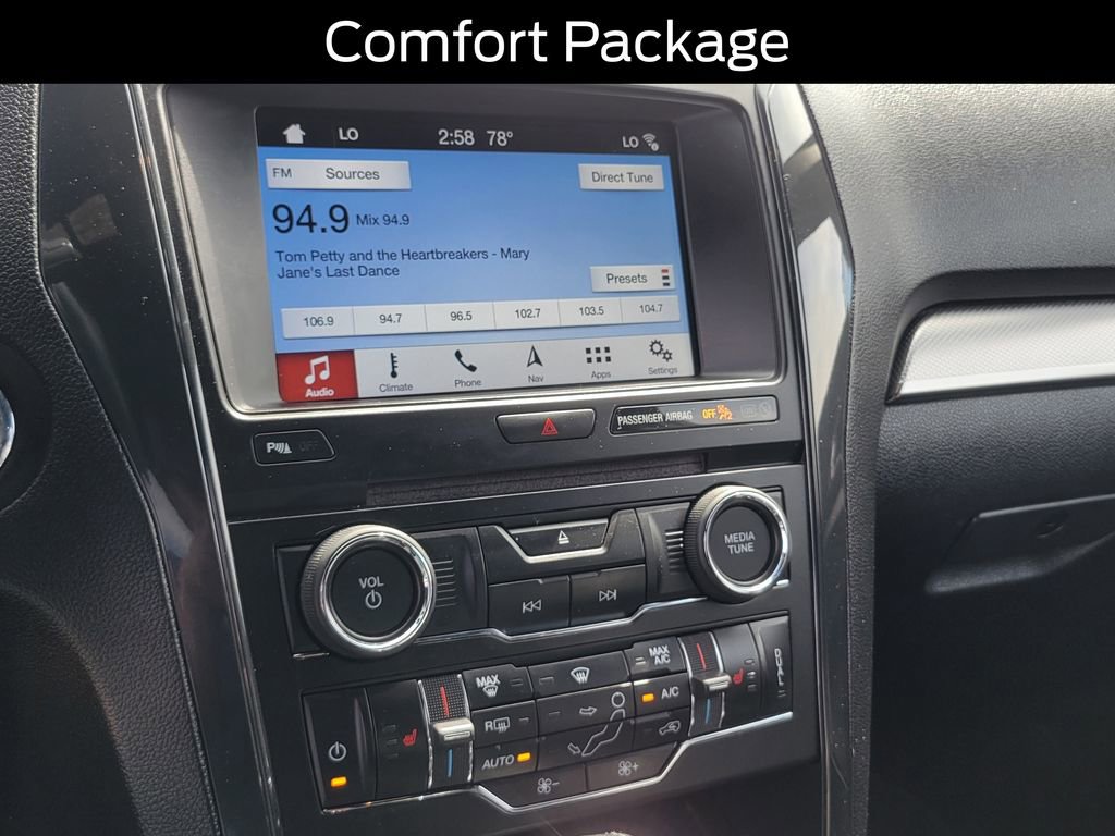 Certified 2018 Ford Explorer XLT w/ Equipment Group 202A image 27