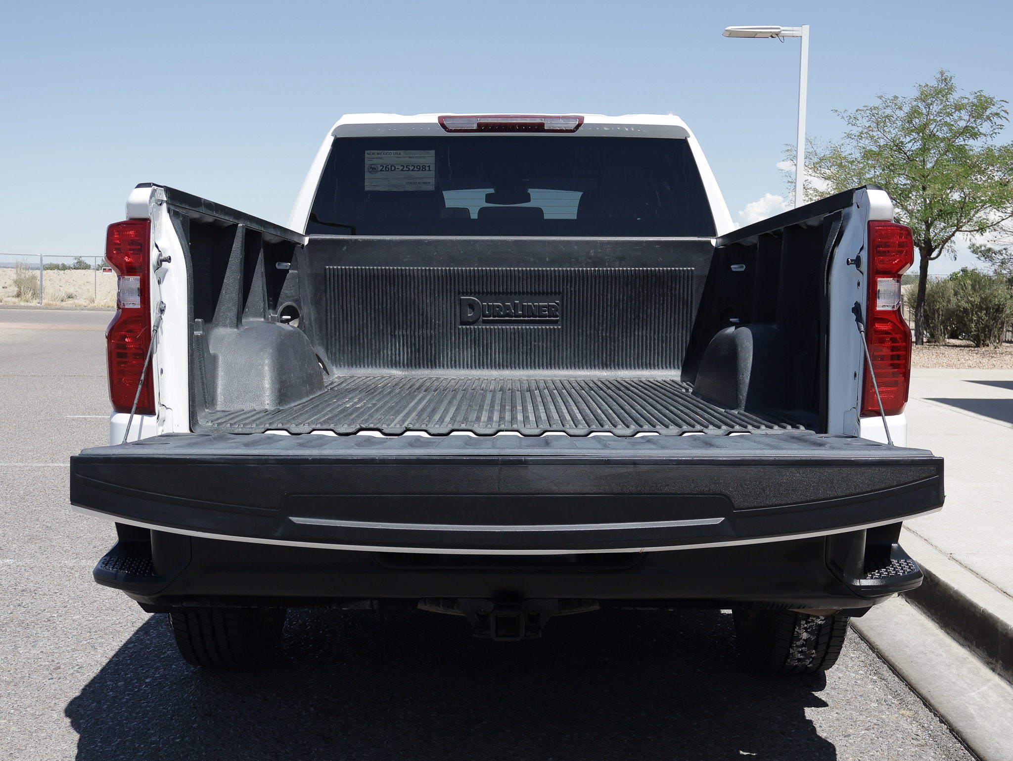 Used 2022 Chevrolet Silverado 1500 W/T w/ WT Value Package AWD/4WD image 19