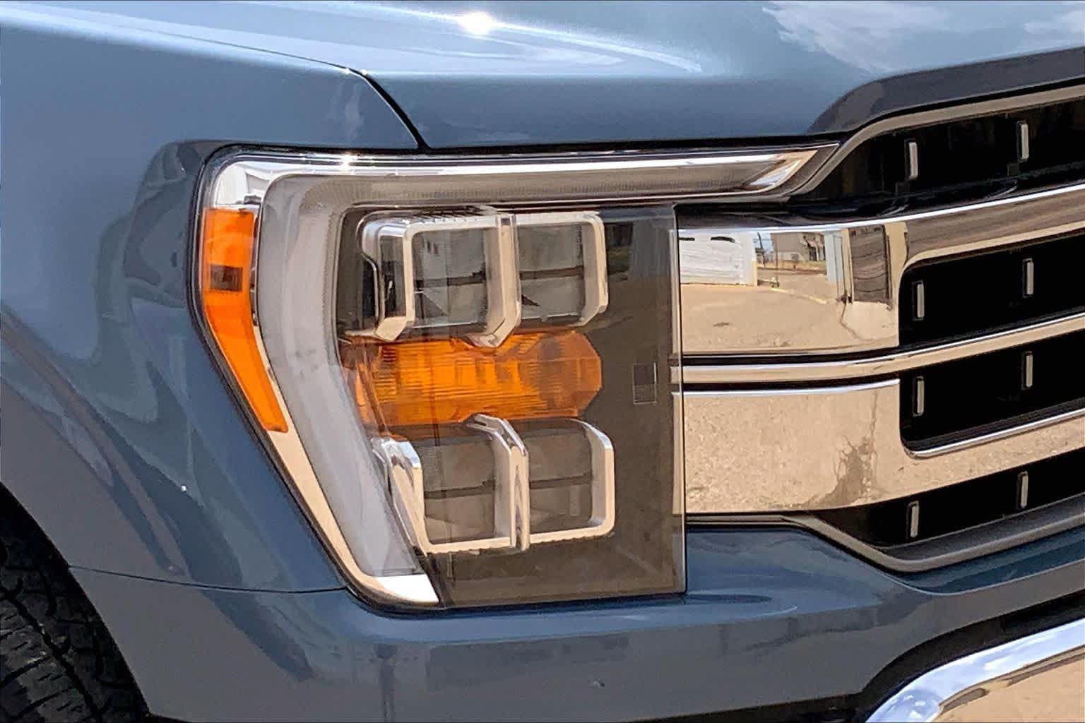 Certified 2023 Ford F150 Lariat AWD/4WD image 28