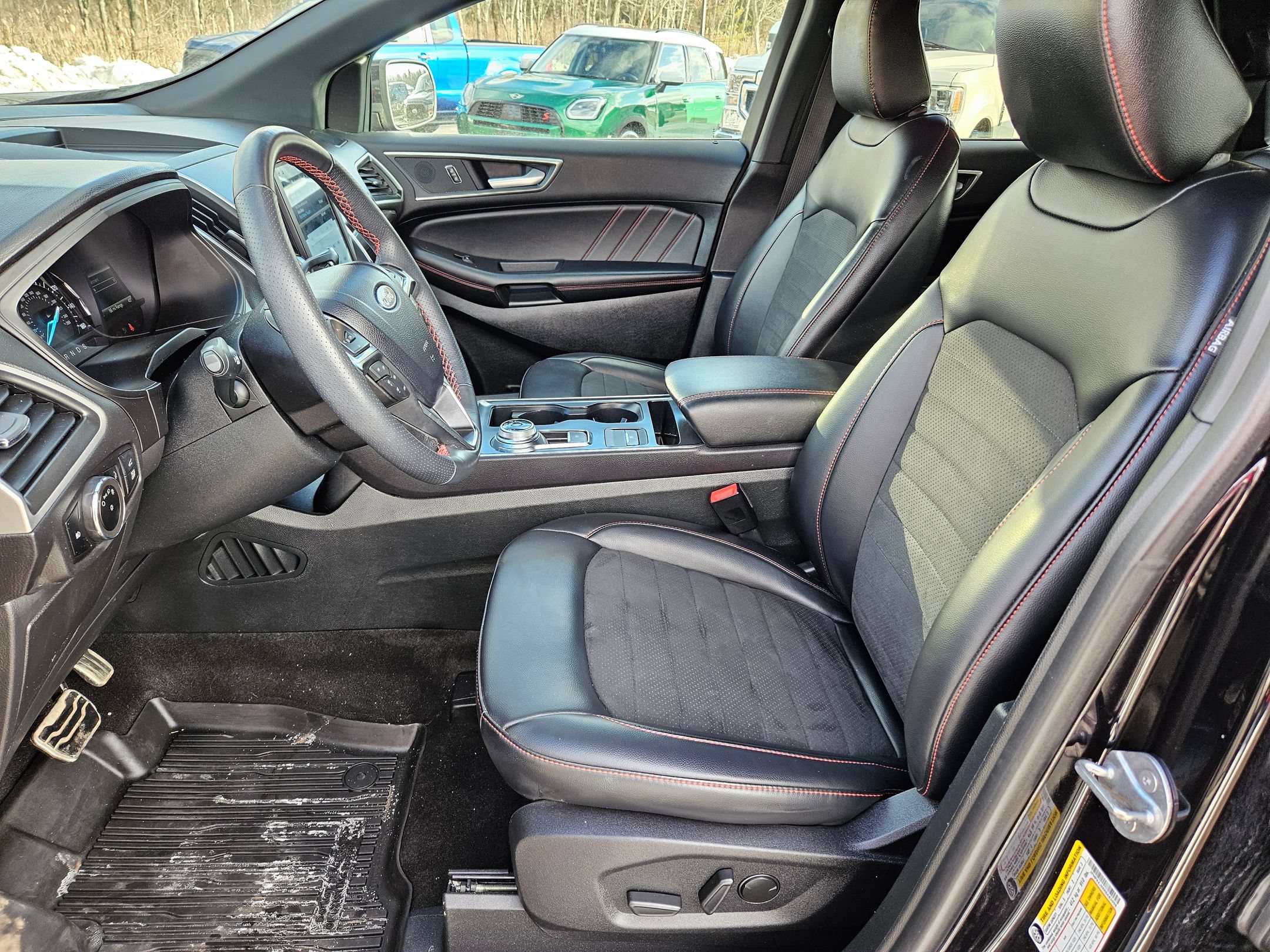 Certified 2024 Ford Edge ST-Line AWD/4WD image 7