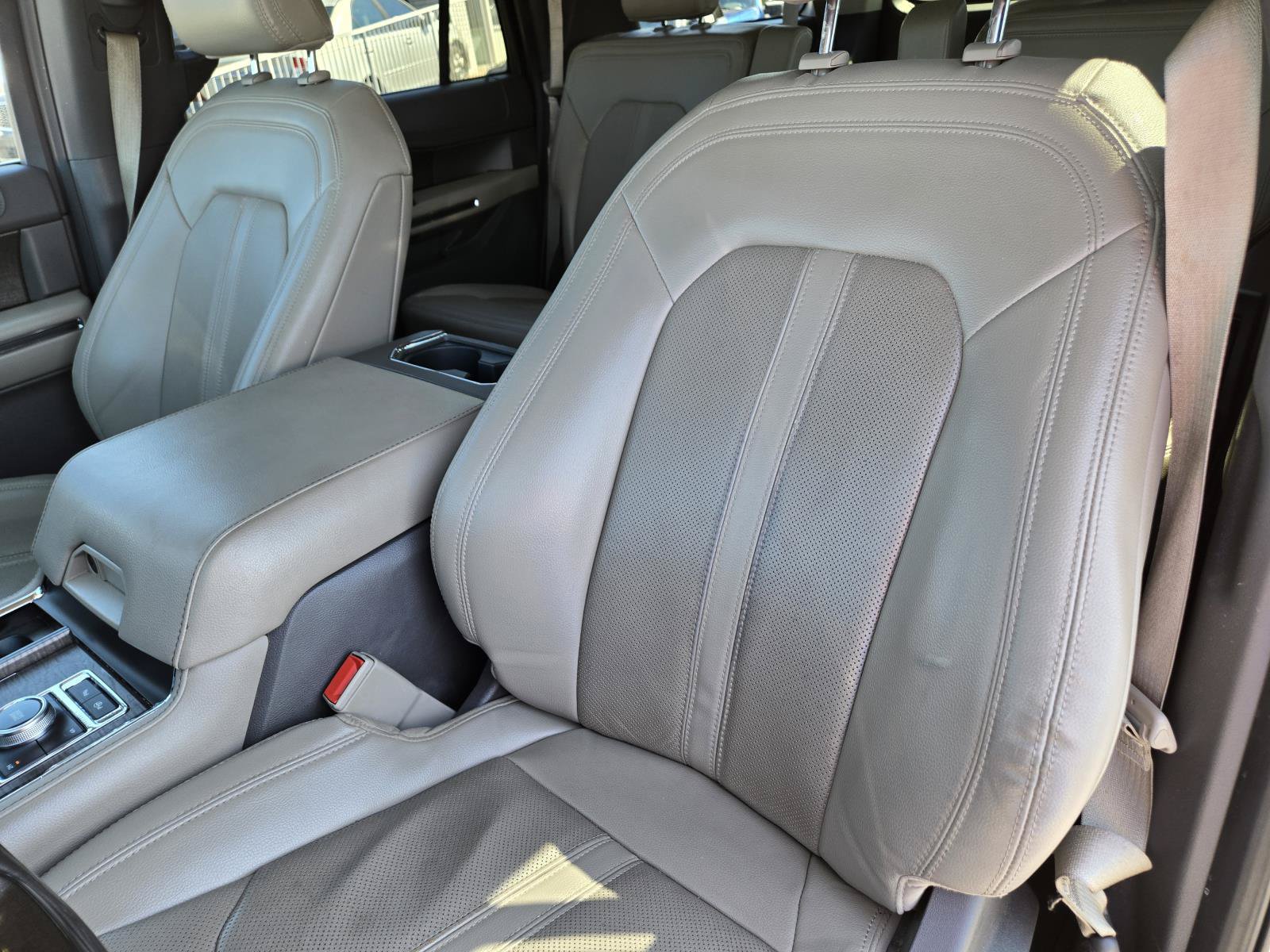 Certified 2021 Ford Expedition Max Limited AWD/4WD image 18
