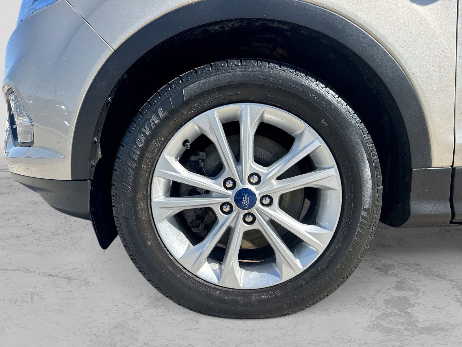 Certified 2018 Ford Escape SEL AWD/4WD image 15